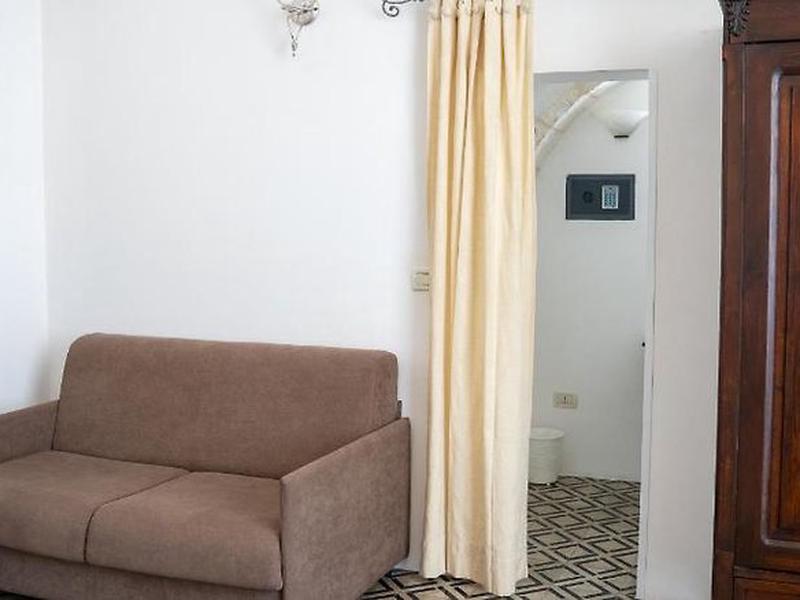 743446FF5EC4B3B935914F64F07EFA45