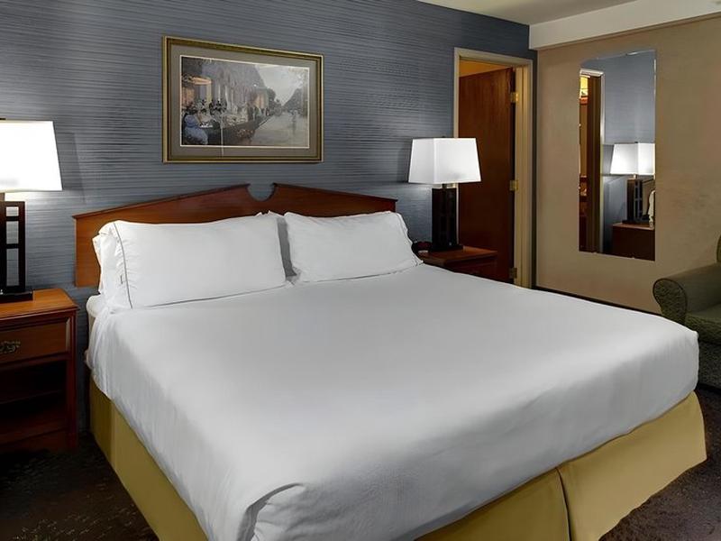 27FCC6D842D1586E0BD652217F4F7E7F