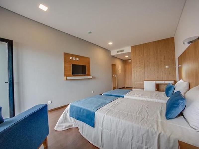 79C7130544F9CA63E1B6AF0EC2D1A3C6