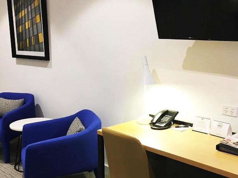 7E7F1FE972023B4F4E2BE2682C919063