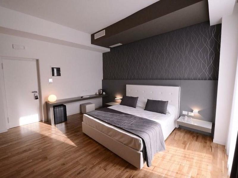 EBDA2BD134AFBFC325AF43570D44B249