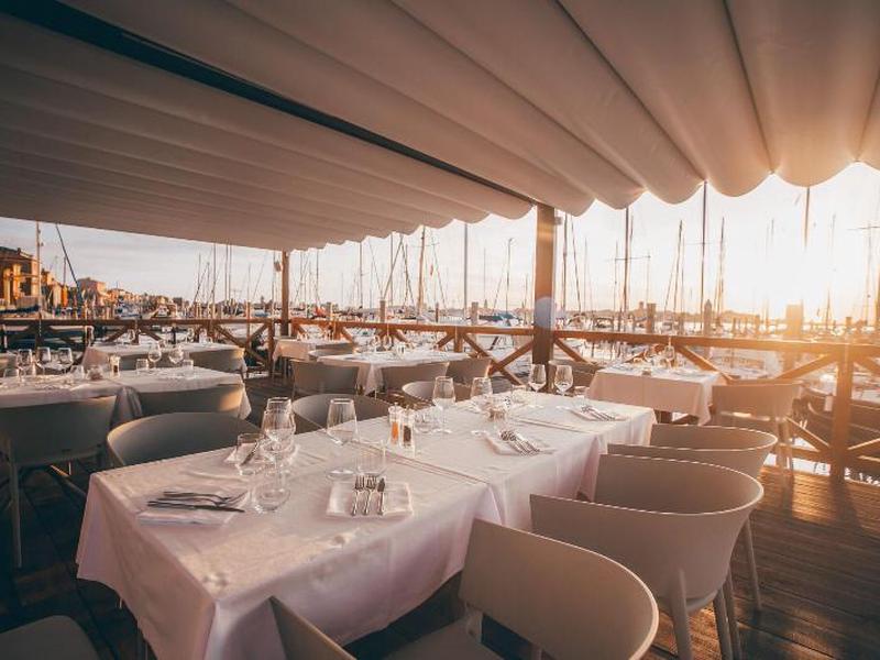 0F58EB56F8ECBE427DCDF057C57C7460