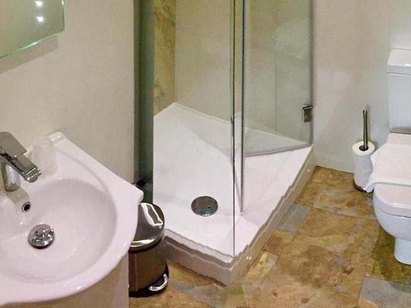 51CEC8AC912FB2AE5892B655CCB7B3B8