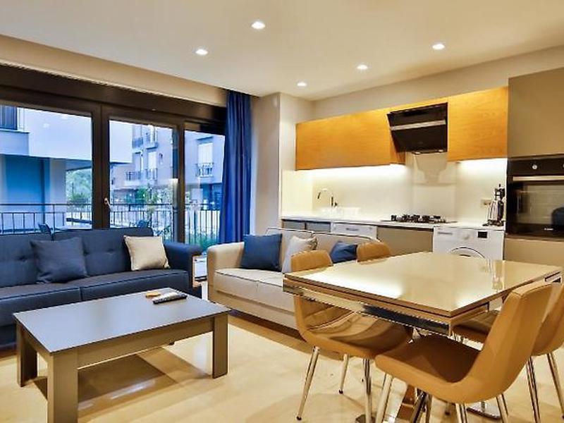 1968734D521FD35AE8608488D4EFDF84