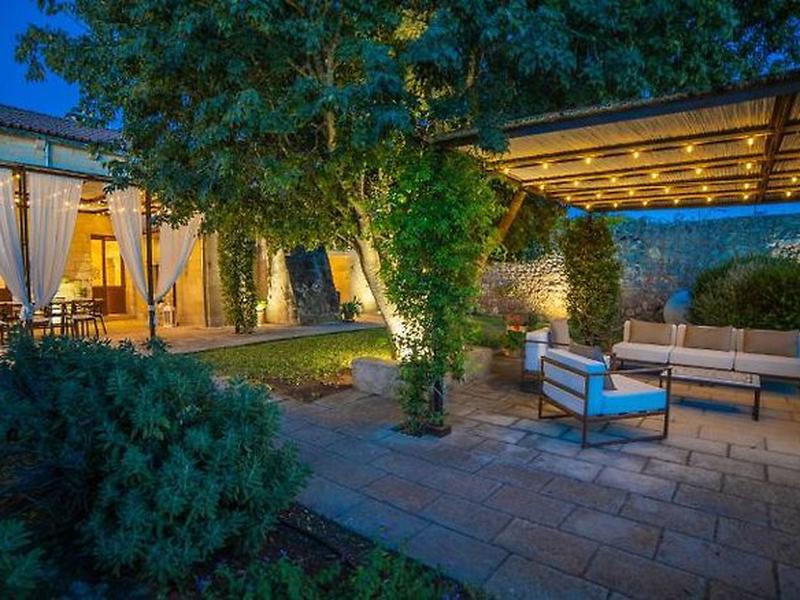 3ABEAE616758D0451C709066EAAB25D3