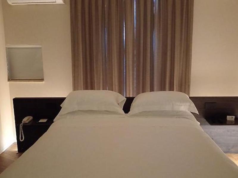 E11F16BD267DABD1C926BB3B431F26D4