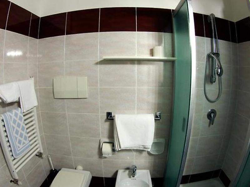 544C9EE11046A621733F0B0335889638