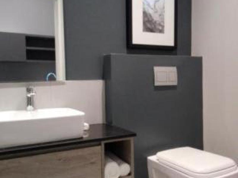 EF13A47053D55910130E6F595A256323