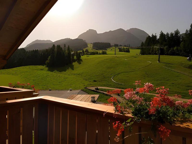 7304DB7D0F40365D5899575794C7F1D0