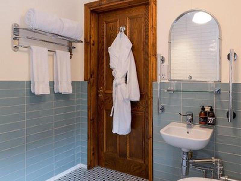 53EE1804747D307EC8BC180947445FD6