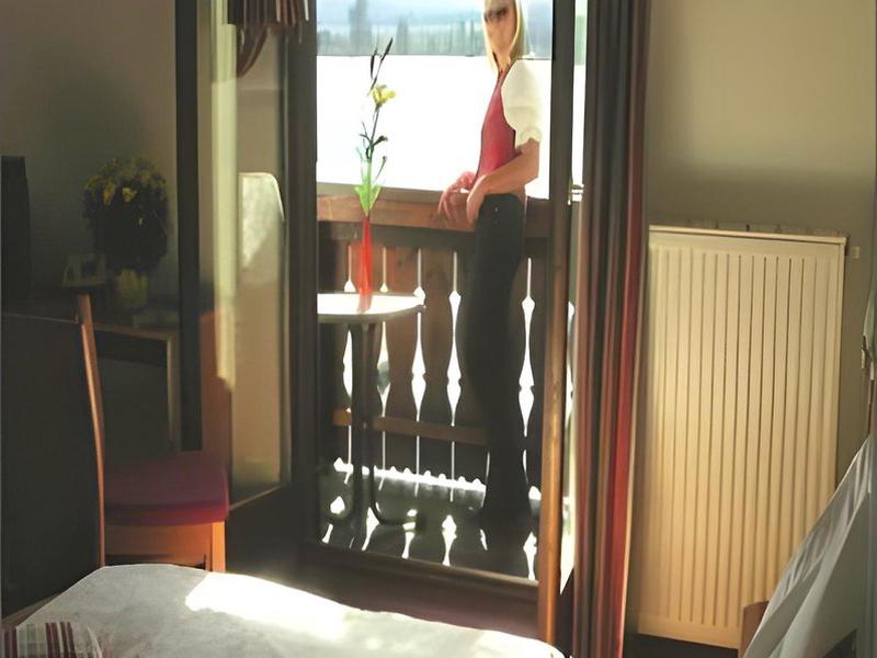 6B5A3A4A9B031392A3EA6DD0F9545EFC