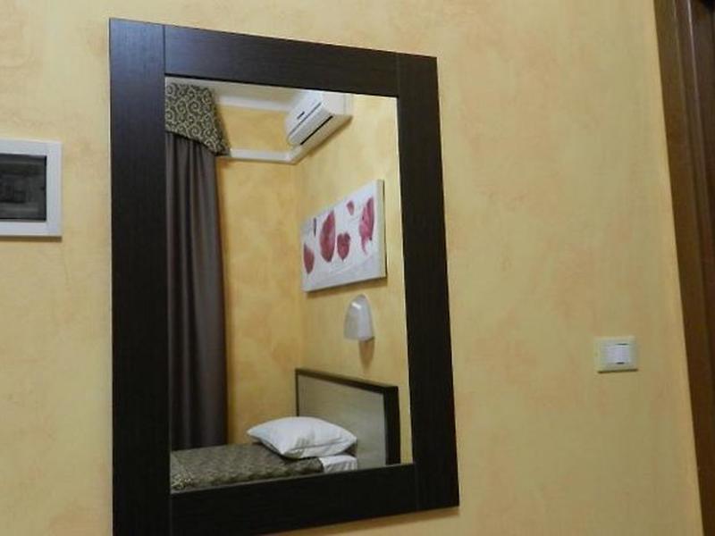 B176ADC446597DD2E745C13E8E249E45