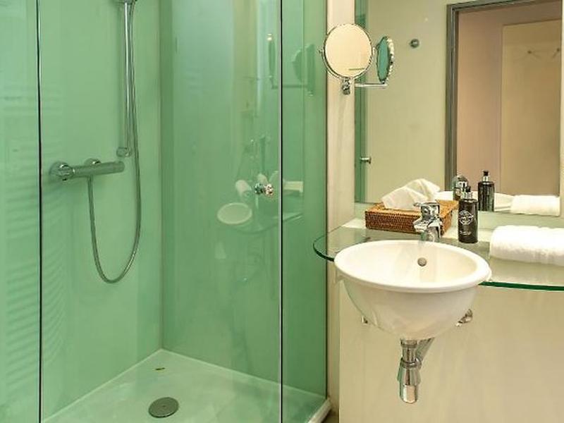 B3DFA54C67C2EBF9D4C5068ABE173BDA