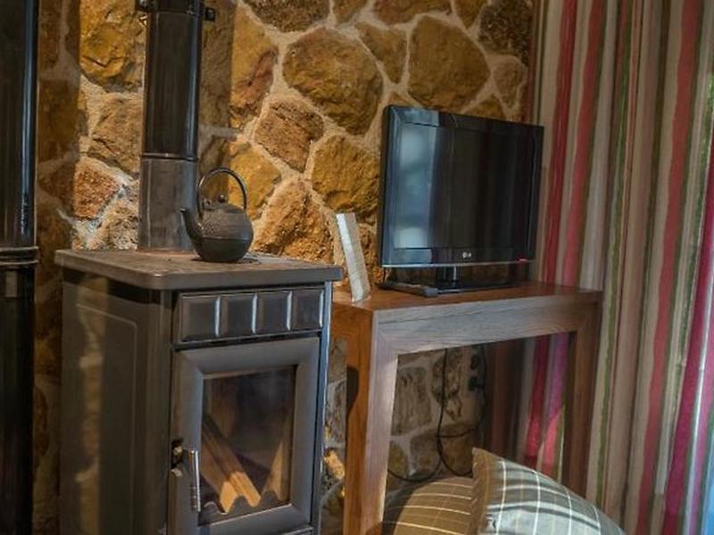 F9DE0688EF2CEA17391C911D255F4A04