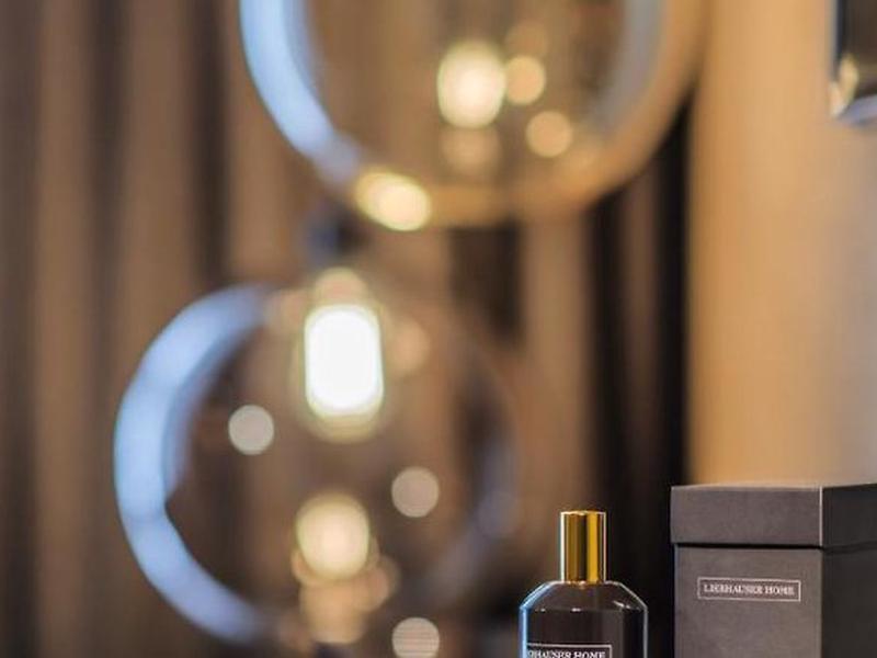 C079624B41CA431E8355D64865572841