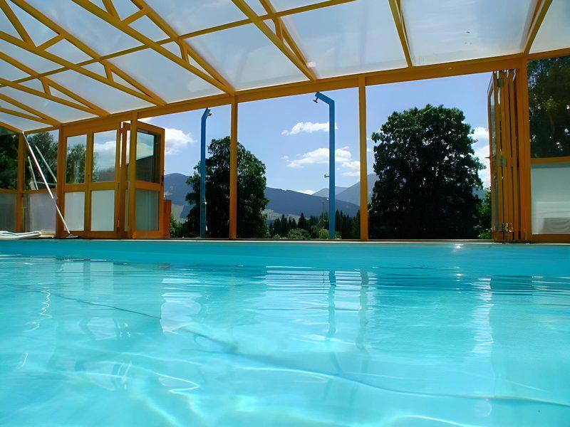 3042DA82DD83BF4E2629238F69334488