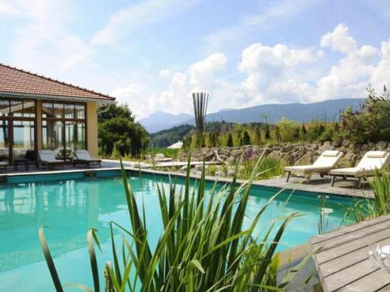 AE1CAF321794961863E2004A40DD9D2A