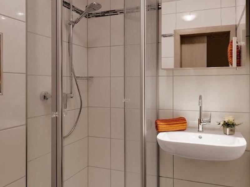 ABD012B44F5364905856F54809B0186E