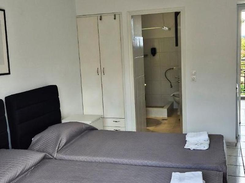 DE94B1FE689730B0376E061AE7FEFE85