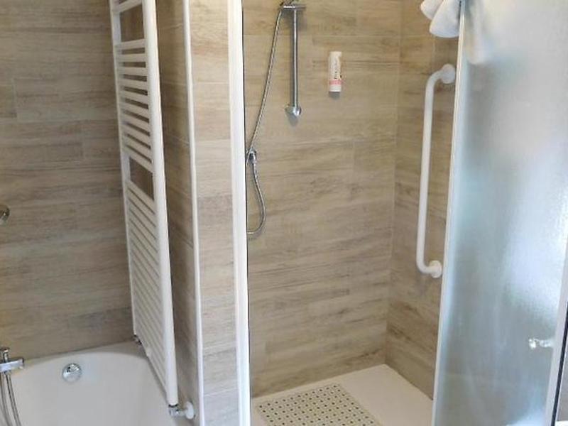 9C379DADEA6D8B1B8BA8DDE92A355C8D