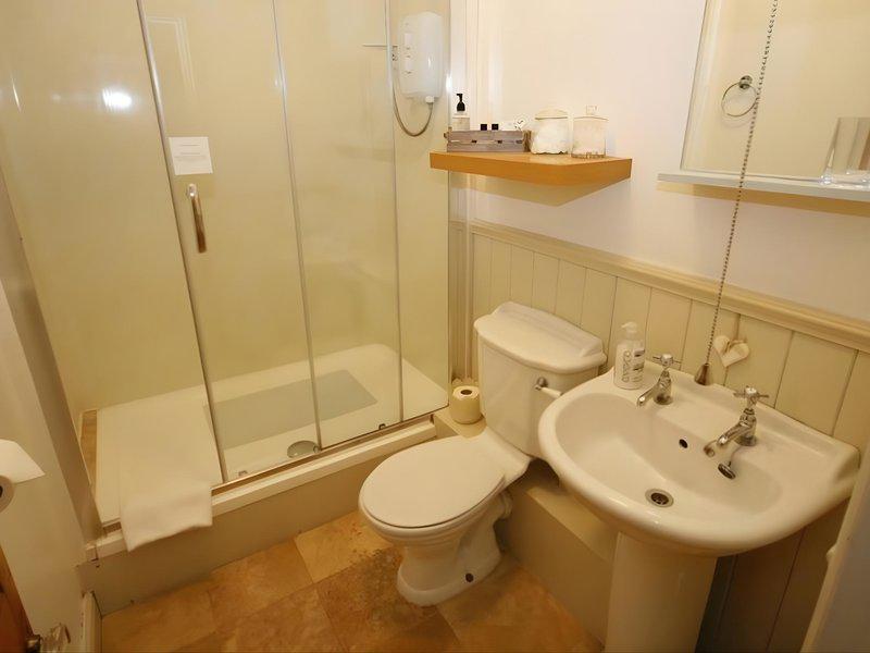 D768EF805521028C6E9B2B20B3762B0F