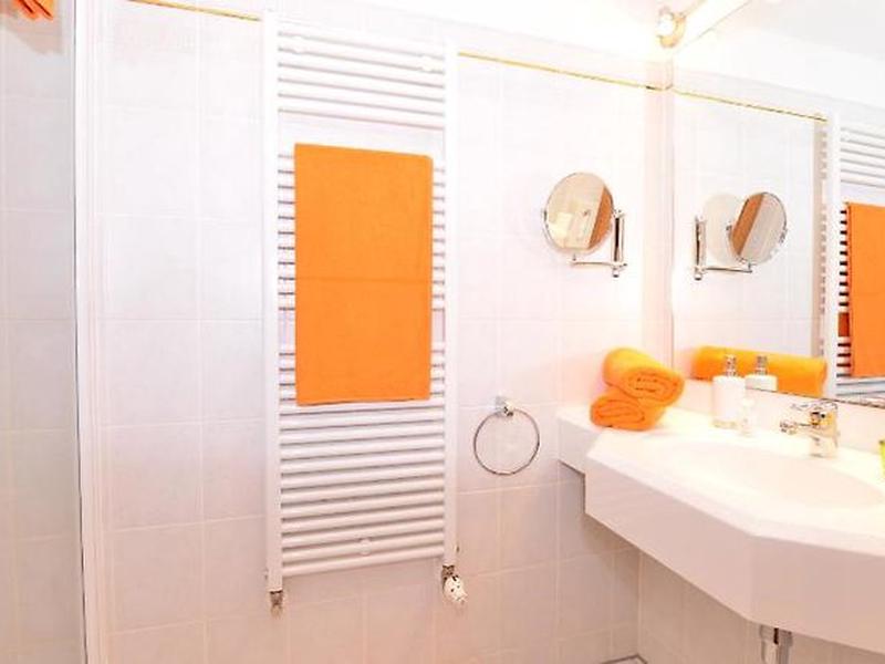 1ED8AAEC2A2EA2C92CC4CDD090336543