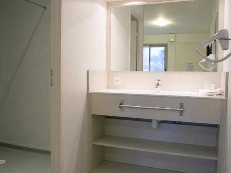 E3A23774C44440D1A6F49DA274BCCE28