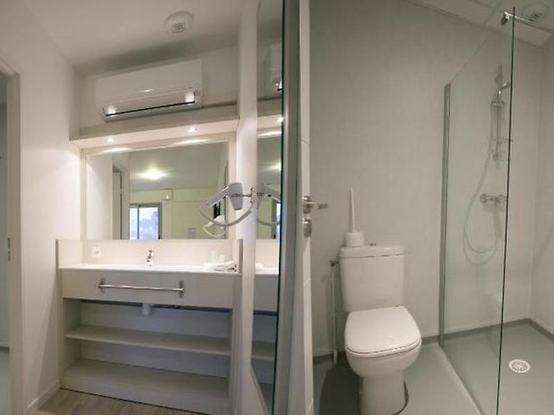 8F47F7DFCC31BBEEF32578C63F7BC7AB