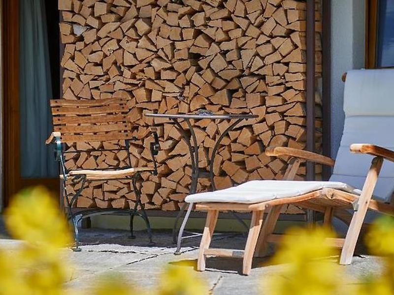 5CB1E82EB0C3CB99559EE974E9E9664F