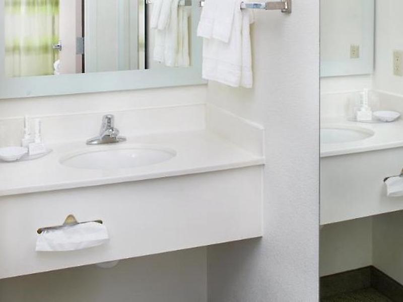 D4685FE5A714985D96F07EB82E763D16