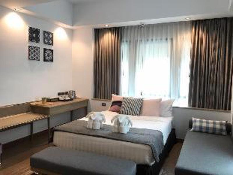 34C6D6CFF055D4D74F0D4C39907E2612