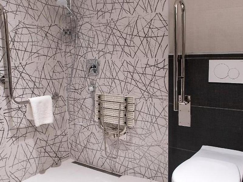 A25799CC0A2EE0E134491E23910E1508