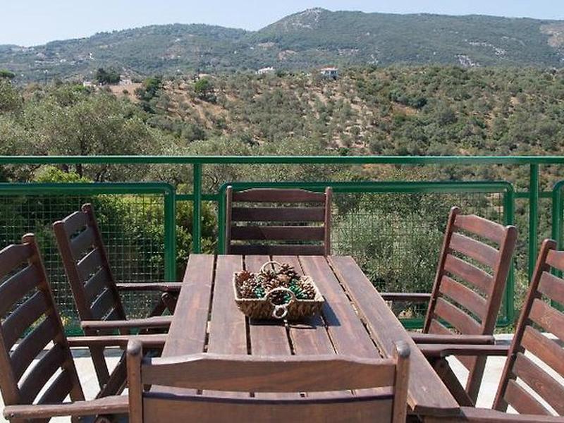 7F2A63E8356C239FE5BB9BE53D461BCE