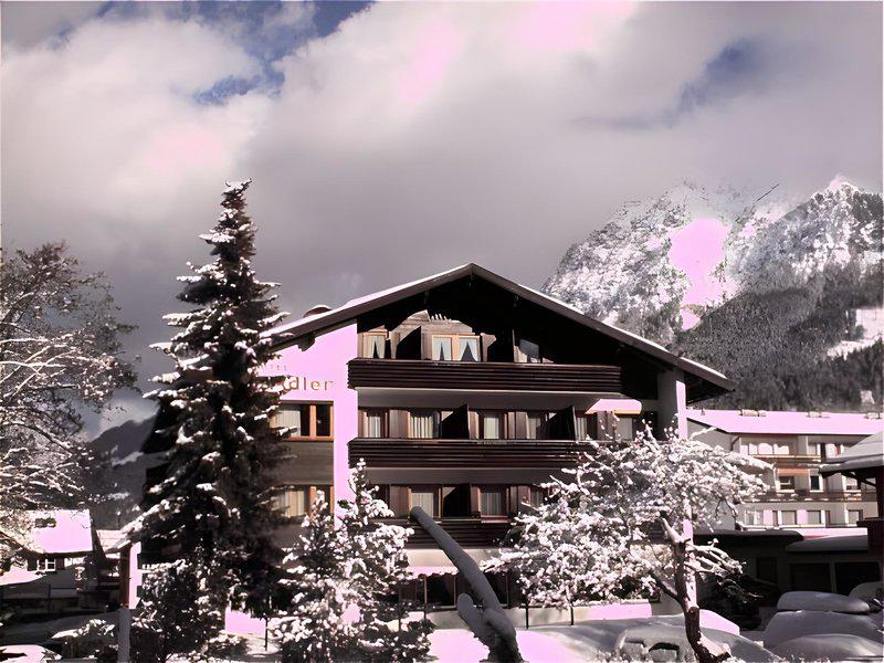 86614426B4FEF44D7A1F4BC417EB2745