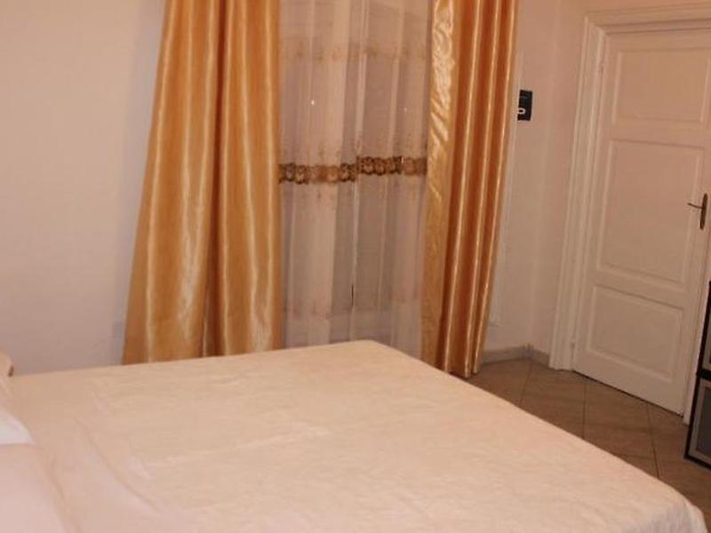 37D850CD7B62D8C8612285F3688E4A9B