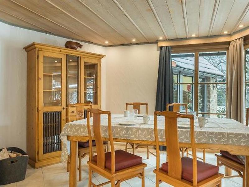 89558A16DB7DE642131D19EB5A0E3B1F