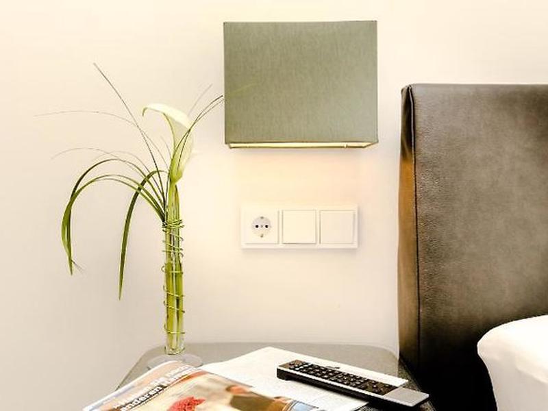 DB2E93C9CBCF6191C5F568706425ADFD