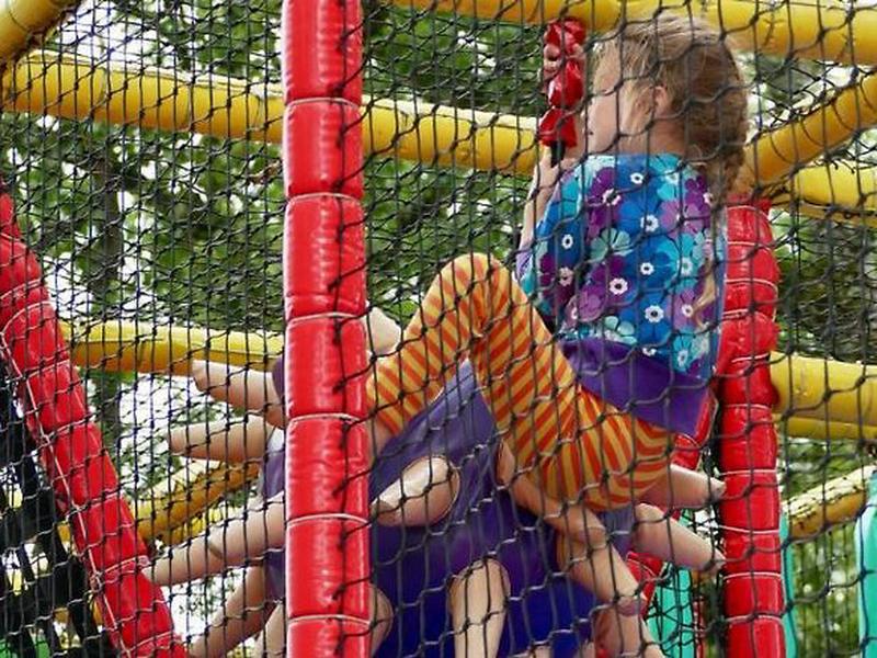 320923F5E1828D60D2DFDDE1235FBB91