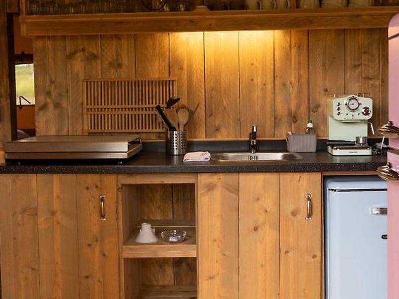 0BDCE20966C1080C139ADB8E30A42010