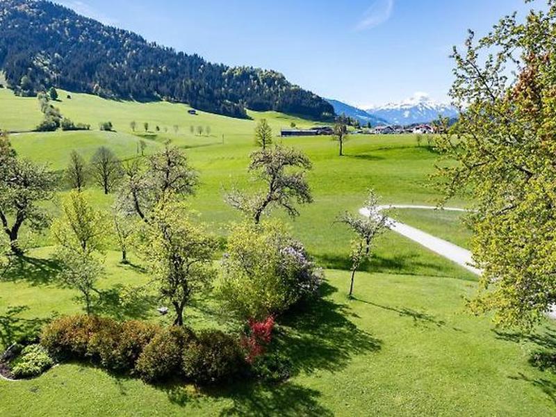 2B94AAA715F97916B7CF27F75B7E6284