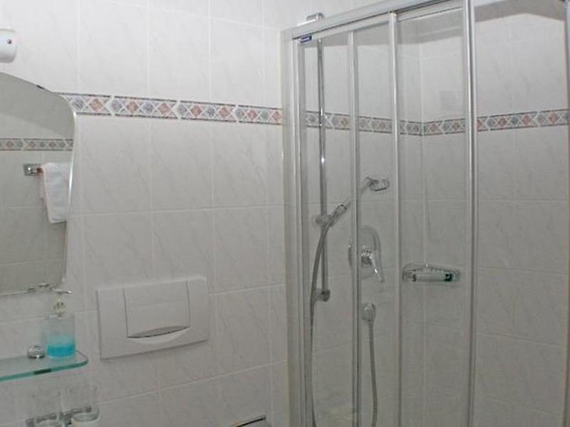 55252F3049D9A384C0F49B300EF17620