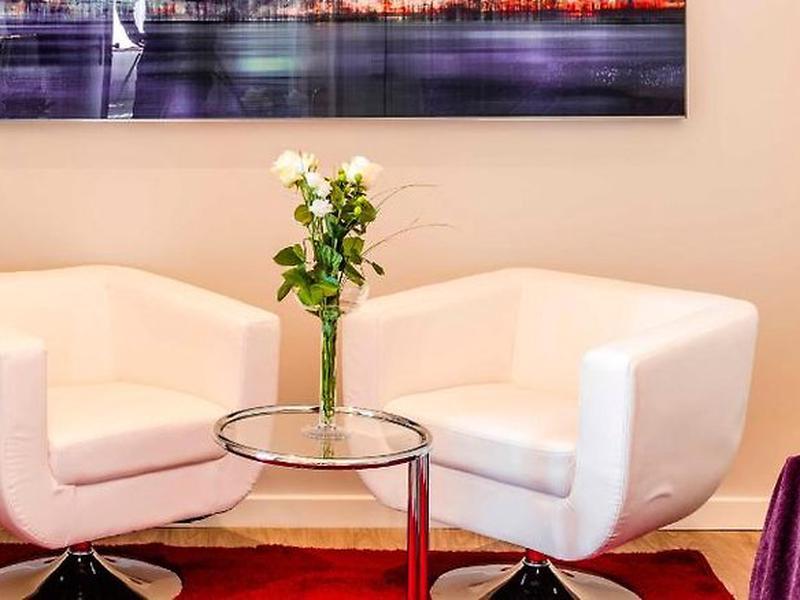 4DD00215095335DF96D40570A0447519