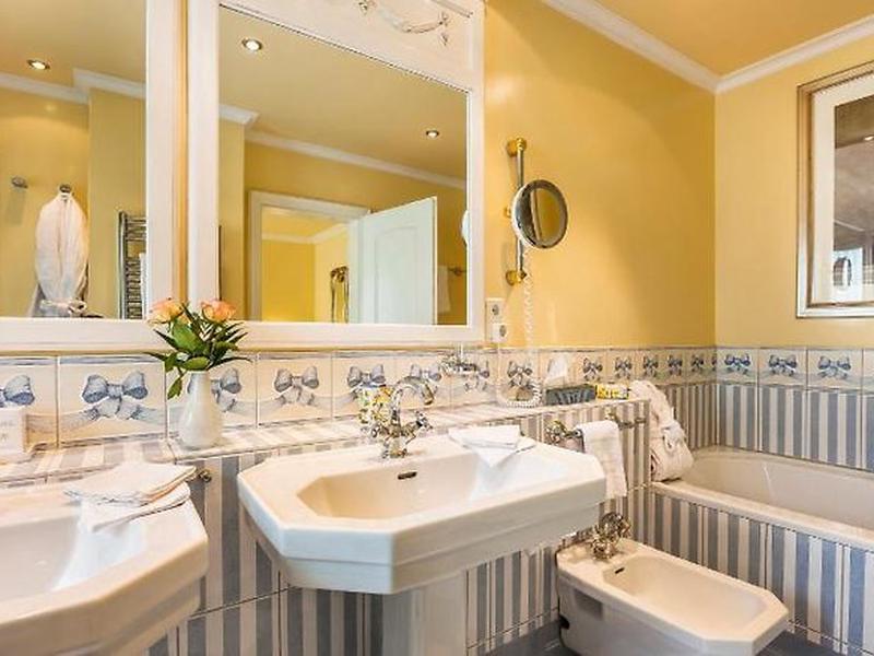 CA3591B7CB55DFFA543836ECCCAA0387