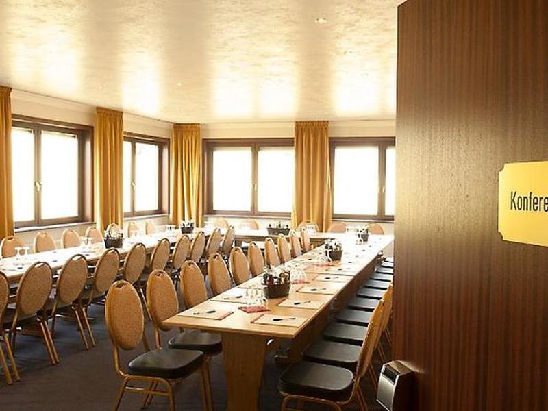 295AB762AB2BE382AB00B1FD3A1BCE2B