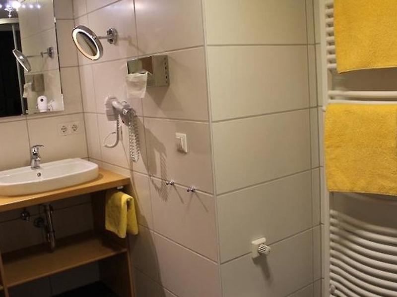 3EAB572D0E5F2C0AC0396FBD5C1FBE71