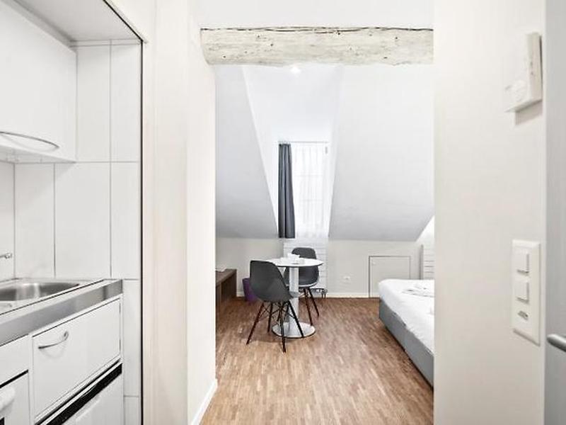 A3440736E24C7F45156EBD8CC4EEB8E4