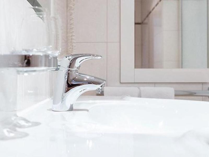 4AD22FEF879CDF932D4DFC6C5A4AB1BA