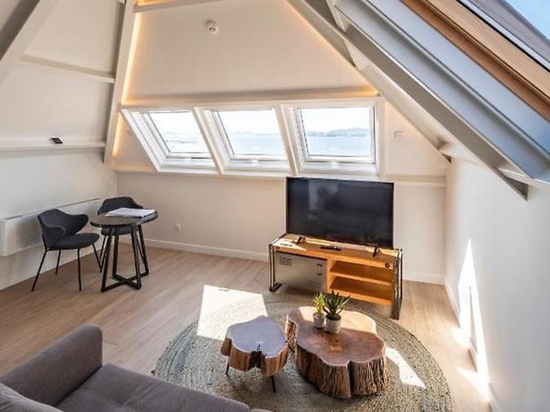 B9ADAB7FF8F8C8FFFB5F262E2D07A93D