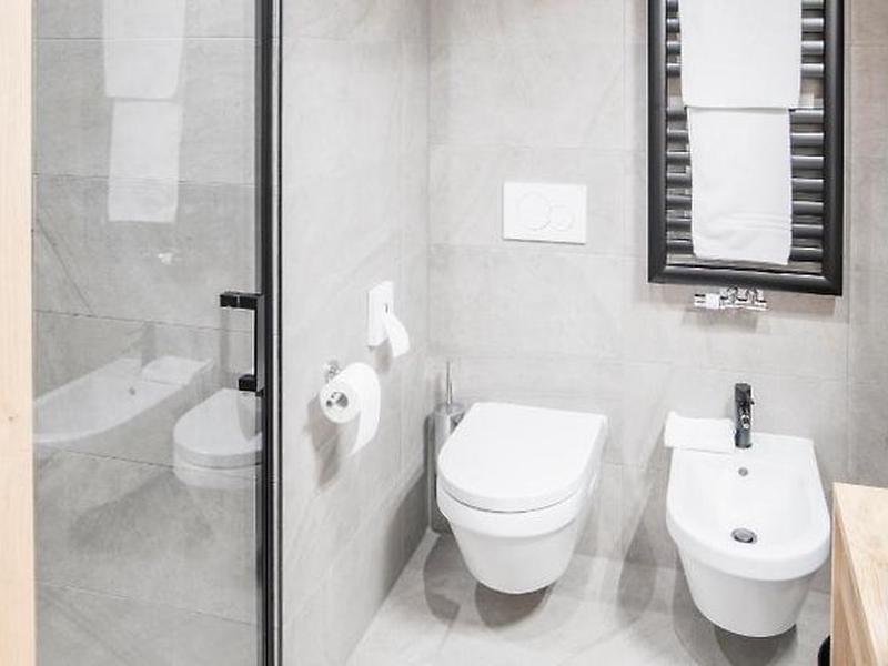 2EAA904AE9097AD9FAE38C0652C54D8E