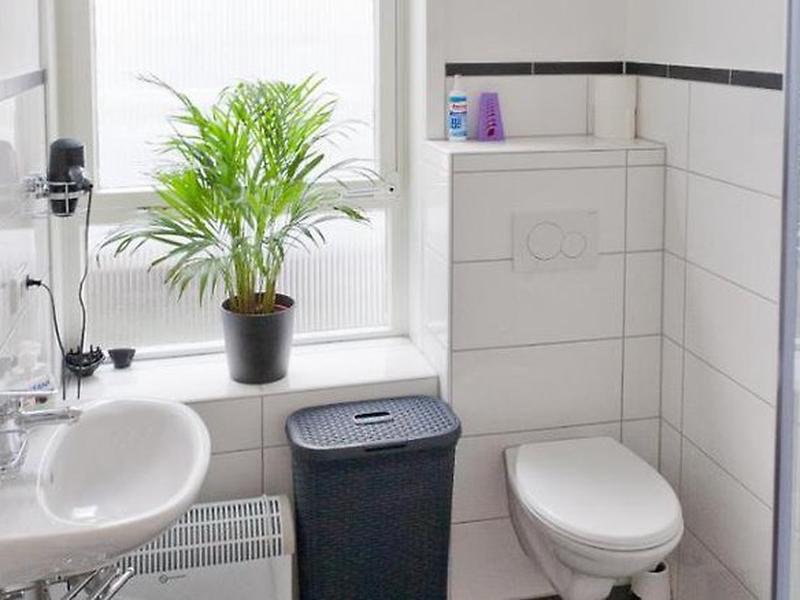 B988AF52A3241E33D177CBE3C7103DA0